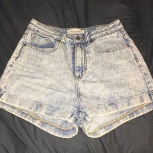Pacsun Lightwash Mom Shorts